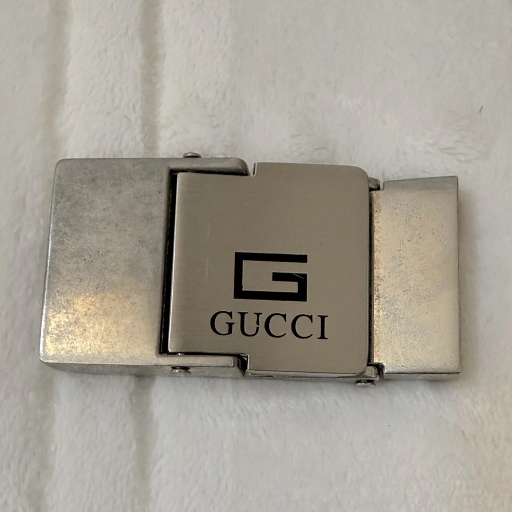 Vintage Gucci Silver Belt Buckle with the iconic 